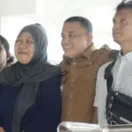 Wali Kota Hadianto Rasyid bersama sejumlah penyandang disabilitas di Kantor Wali Kota Palu, Selasa (1/7/2025). (Foto: Prokopim Setda Kota Palu/Imron)