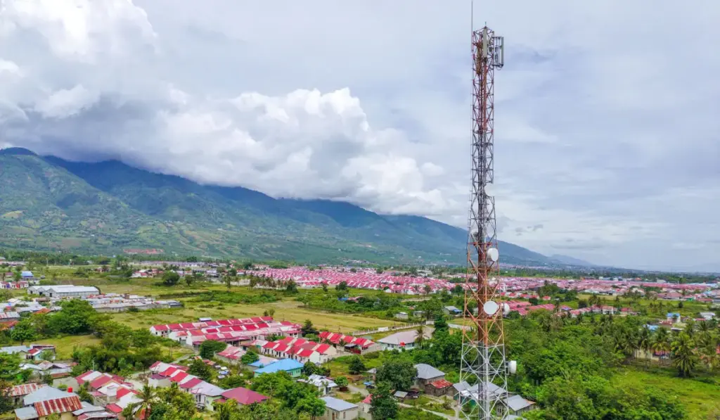 Pemprov Sulteng-Telkomsat Kerja Sama untuk Pemerataan Akses Komunikasi