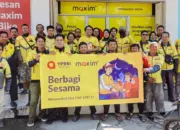 Sejumlah driver mitra Maxim pada program berbagi Ramadhan. (©Maxim Indonesia)